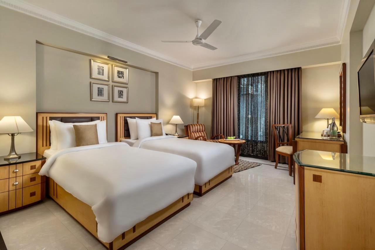 Sarovar Portico Kalupur アーメダバード エクステリア 写真